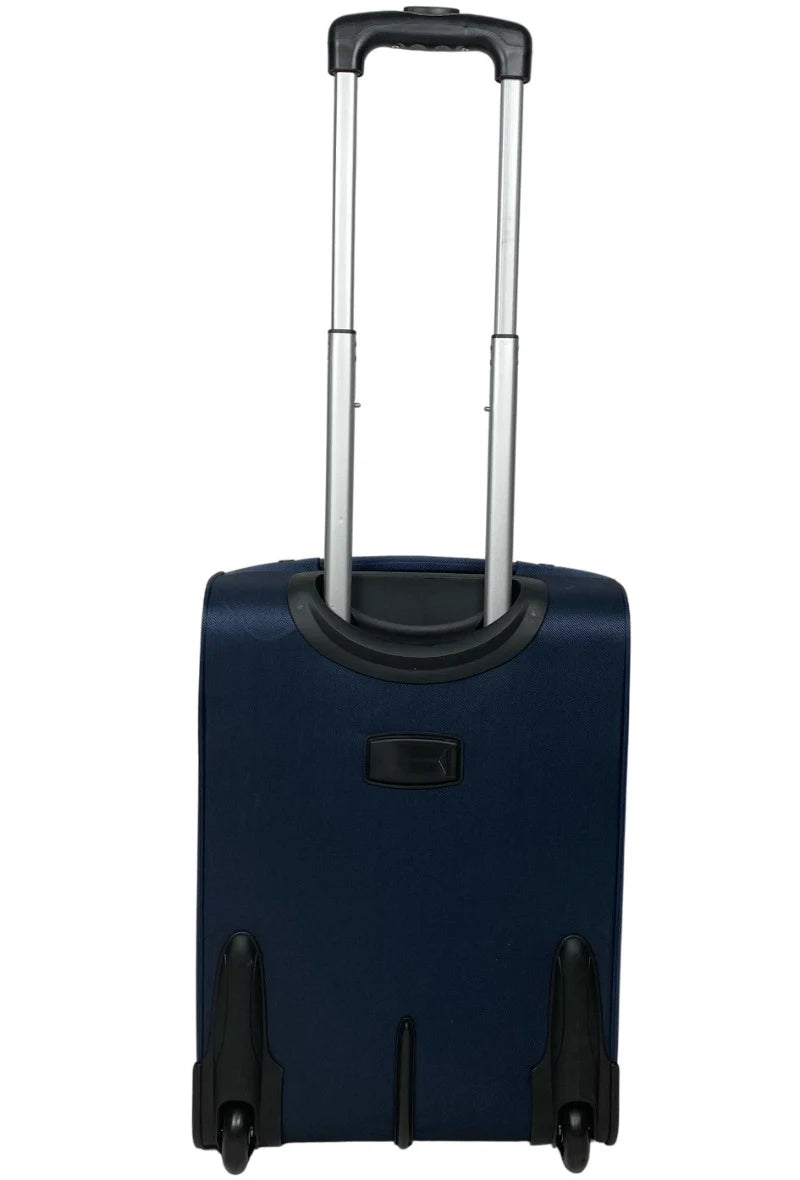 Valise cabine noire en nylon.